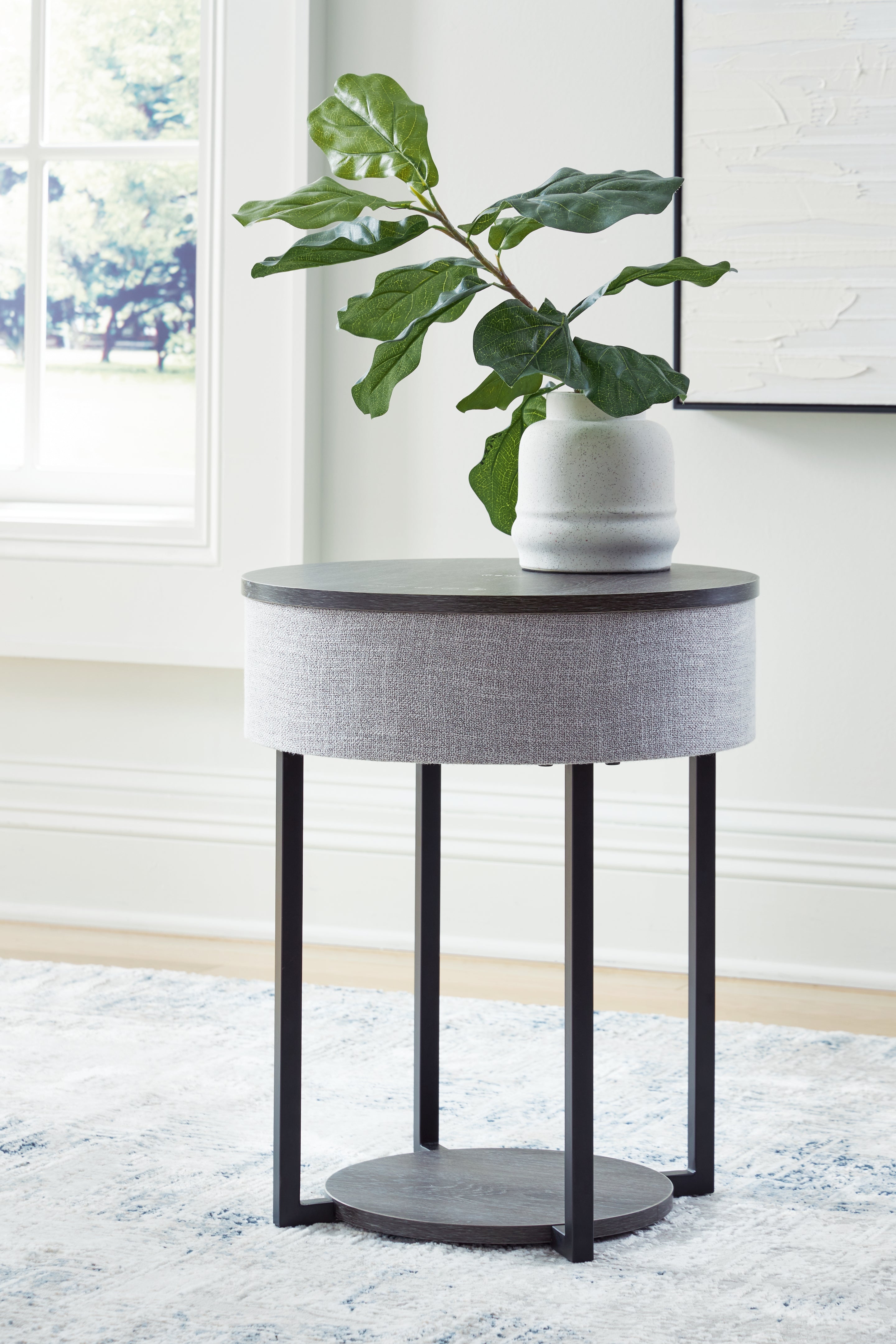 Hoover Furniture Outlet - Ashley Furniture - Sethlen Accent Table with Speaker - Accent Table with Speaker - A4000641