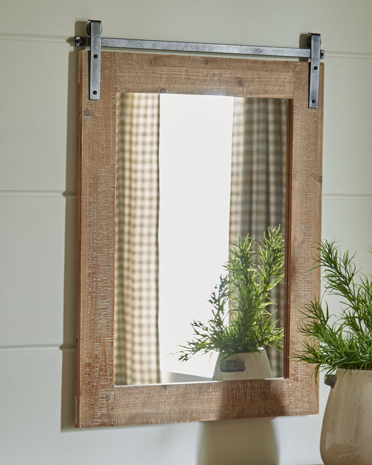 Hoover Furniture Outlet - Ashley Furniture - Lanie Accent Mirror - Accent Mirror / Antique Brown - A8010223