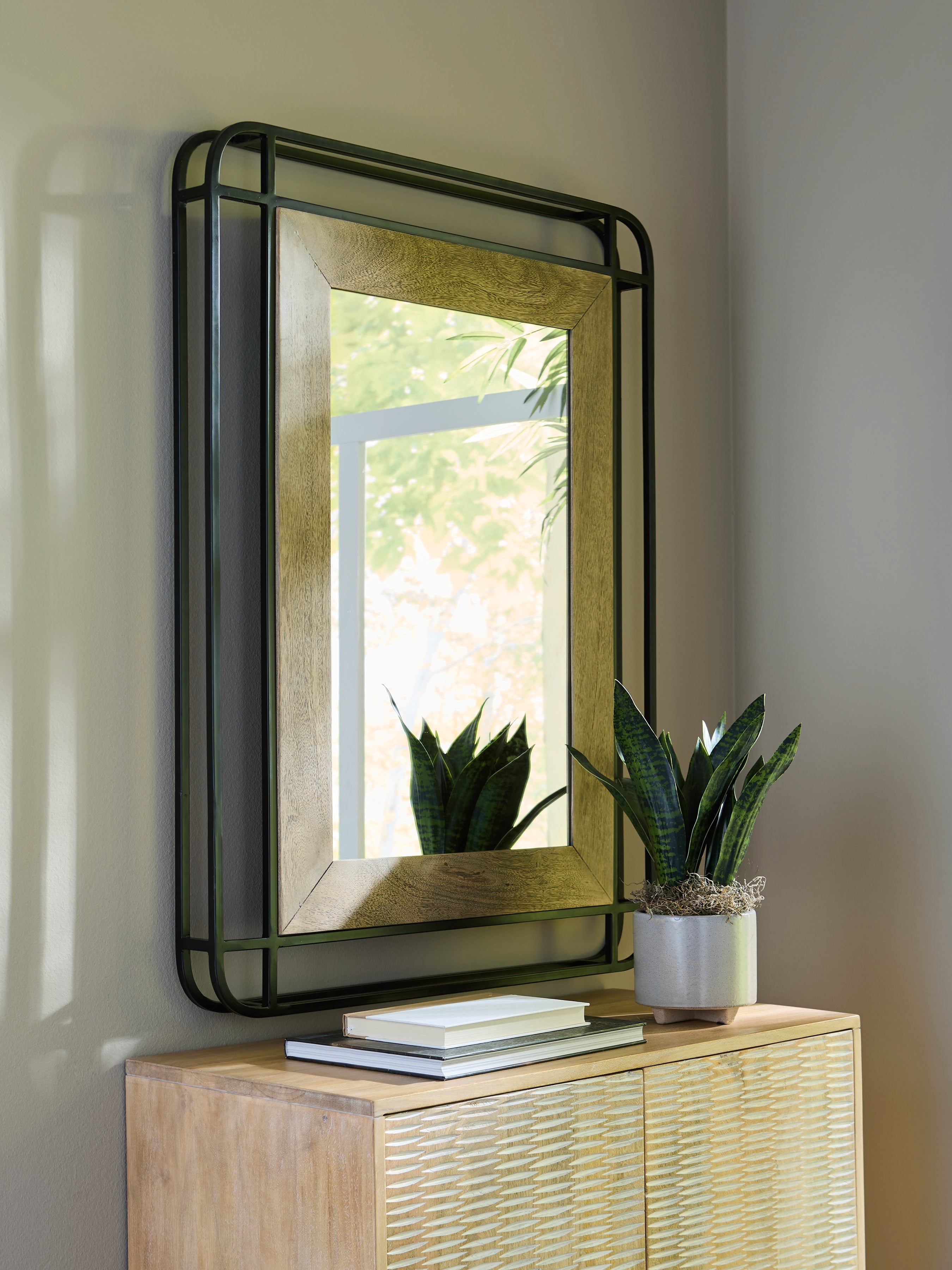Hoover Furniture Outlet - Ashley Furniture - Beelman Accent Mirror - Accent Mirror - A8010409