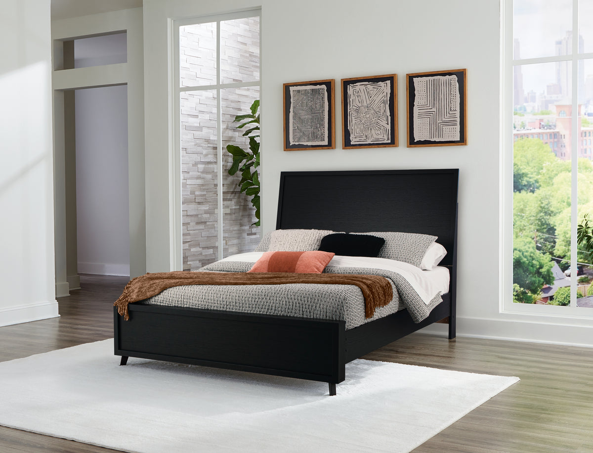 Hoover Furniture Outlet - Ashley Furniture - Danziar Queen Panel Bed - Queen Panel Bed - B1013B2