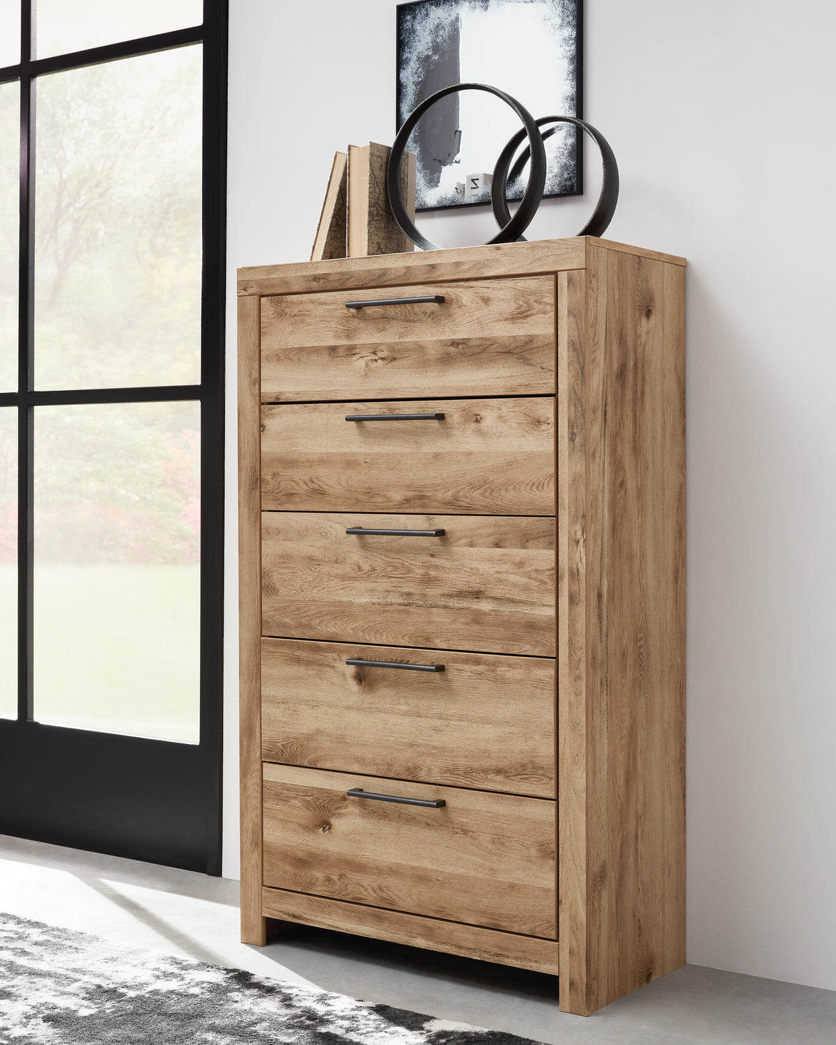 Hoover Furniture Outlet - Ashley Furniture - Hyanna Chest of Drawers - Five Drawer Chest / Tan Brown - B1050-46