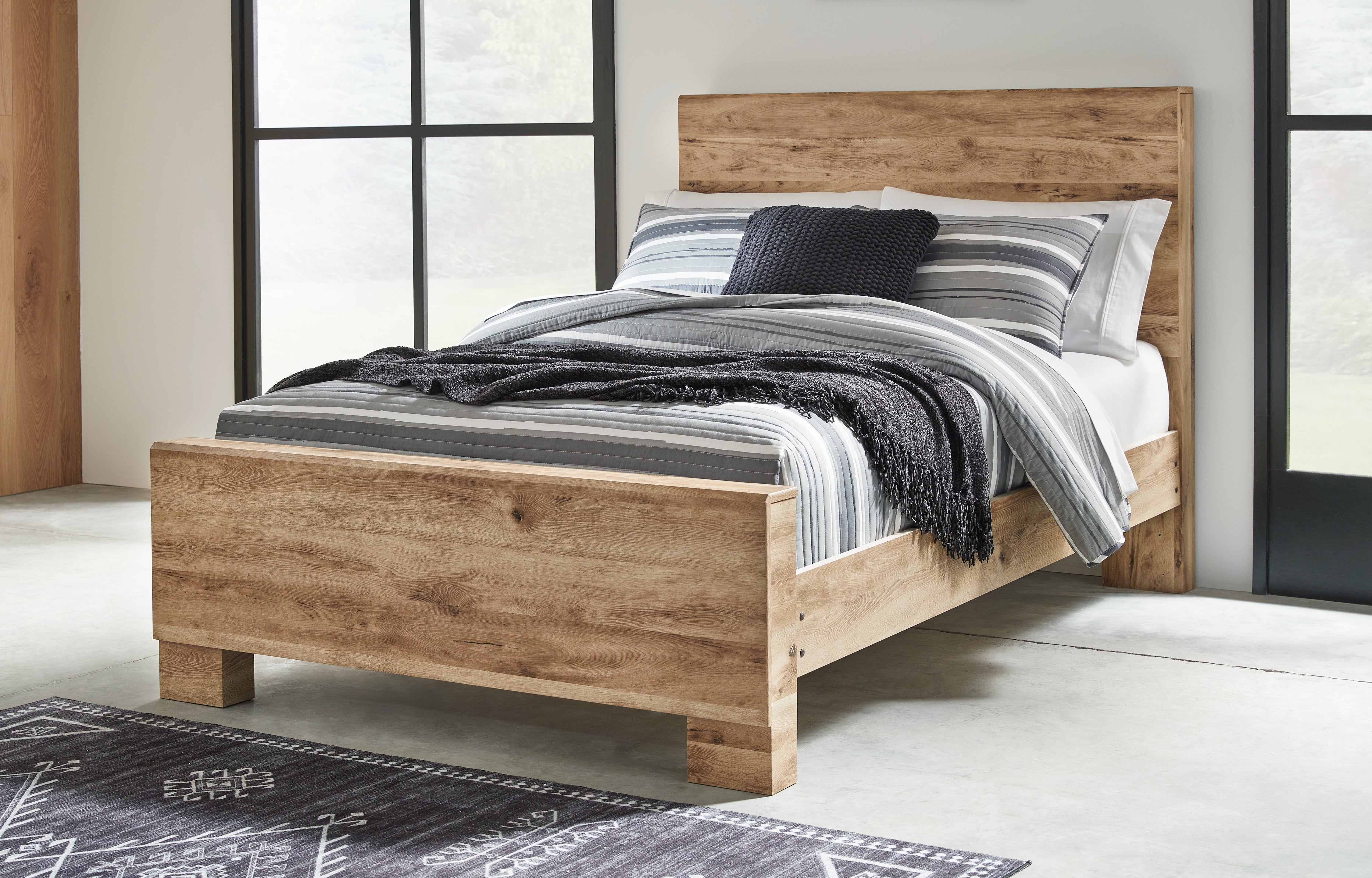 Hoover Furniture Outlet - Ashley Furniture - Hyanna Full Panel Bed - Full Panel Bed / Tan Brown - B1050B21