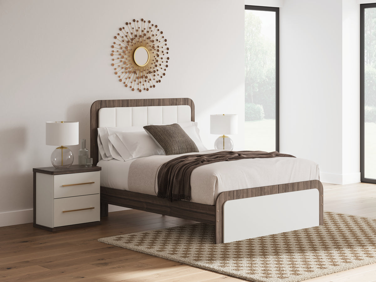 Hoover Furniture Outlet - Ashley Furniture - Kendanport Queen Upholstered Bed - Queen Upholstered Bed - PCB1108B7