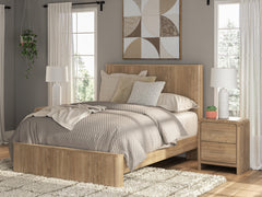 Gramburg Queen Panel Platform Bed