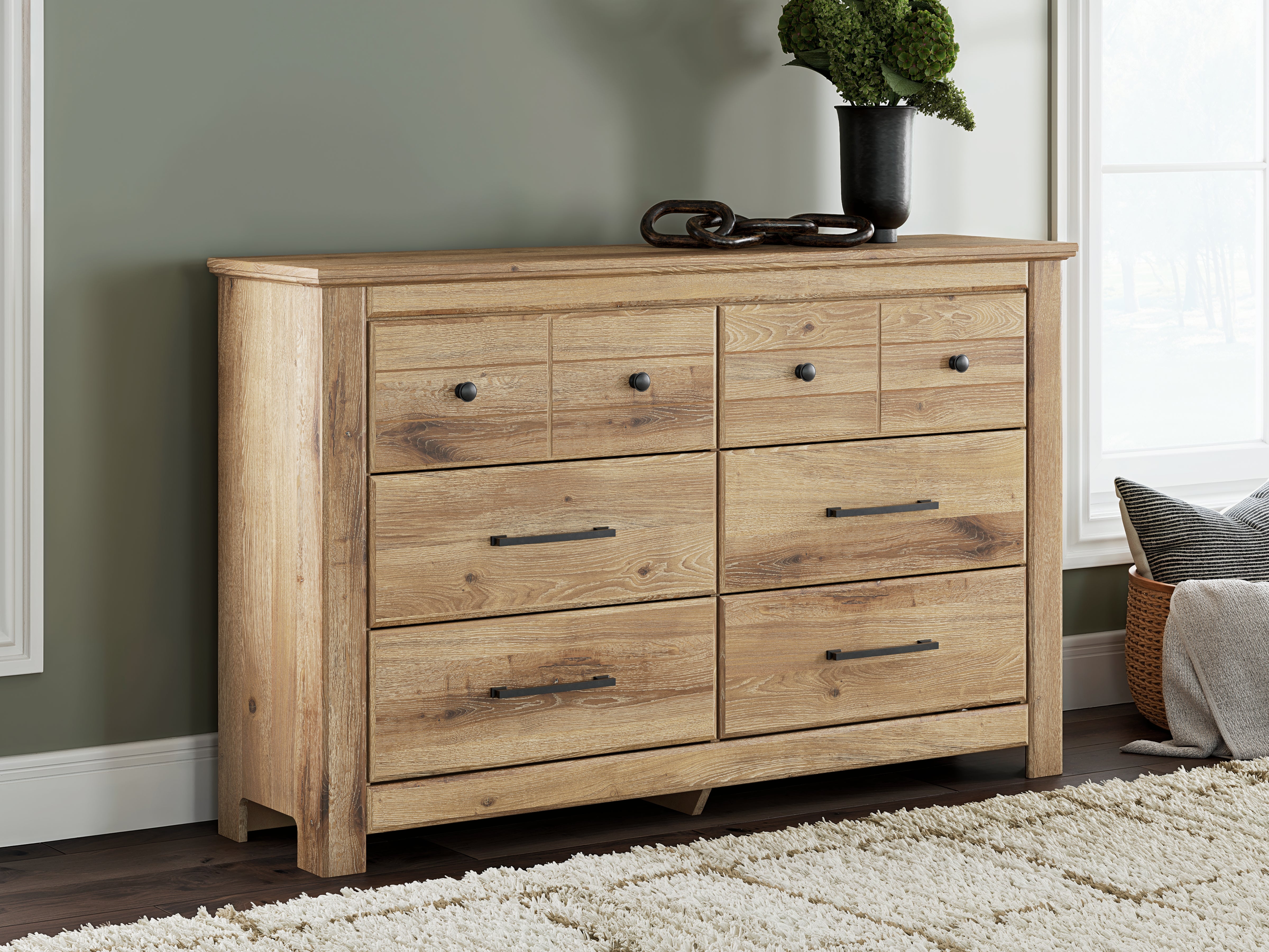Hoover Furniture Outlet - Ashley Furniture - Makidern Dresser - Six Drawer Dresser / Tan - PCB1170-31