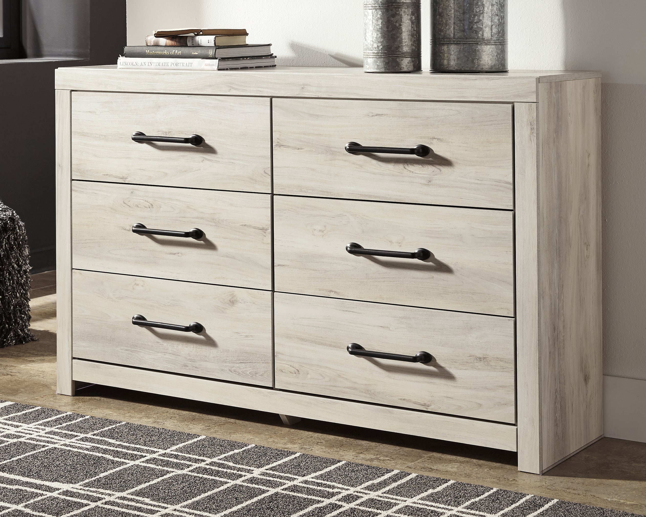 Hoover Furniture Outlet - Ashley Furniture - Cambeck Dresser - Six Drawer Dresser / Whitewash - B192-31