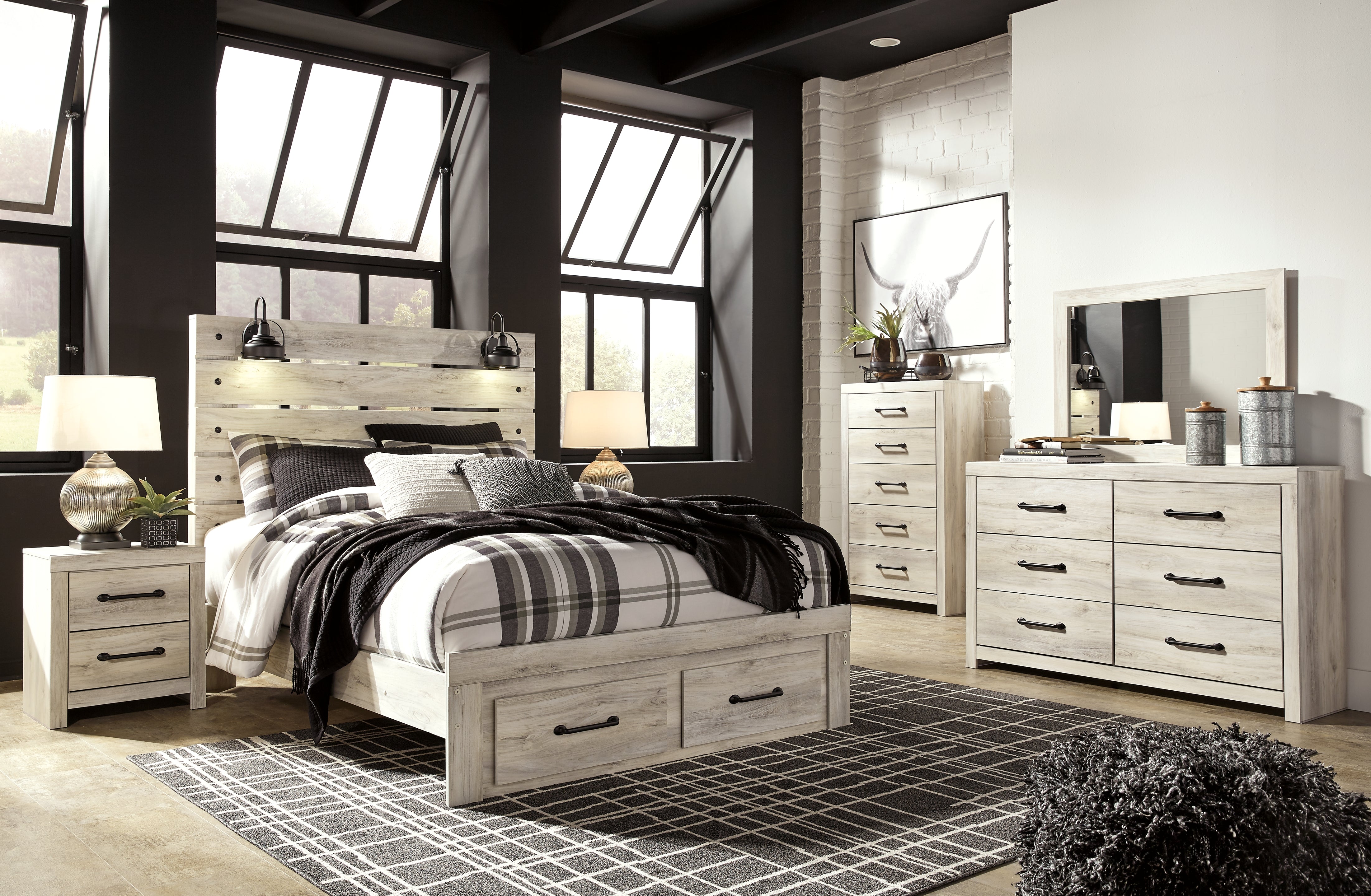 Cambeck Queen Panel Bed with 2 Storage Drawers
