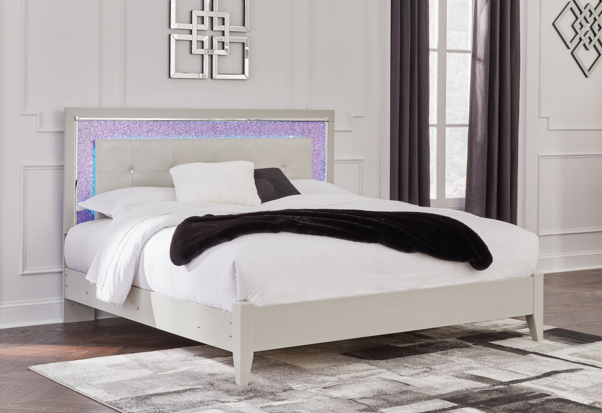 Hoover Furniture Outlet - Ashley Furniture - Zyniden King Upholstered Panel Bed - King Upholstered Panel Bed - B2114B3