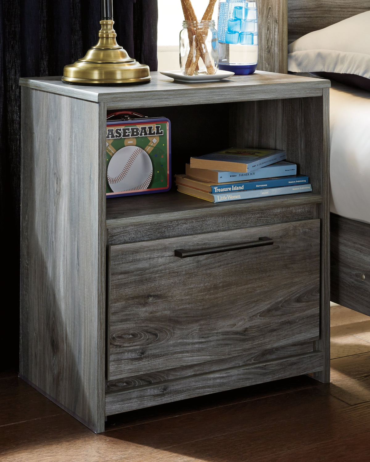 Hoover Furniture Outlet - Ashley Furniture - Baystorm Nightstand - One Drawer Night Stand / Gray - B221-91