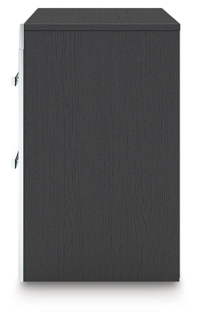 Zuraleus King Upholstered Bed