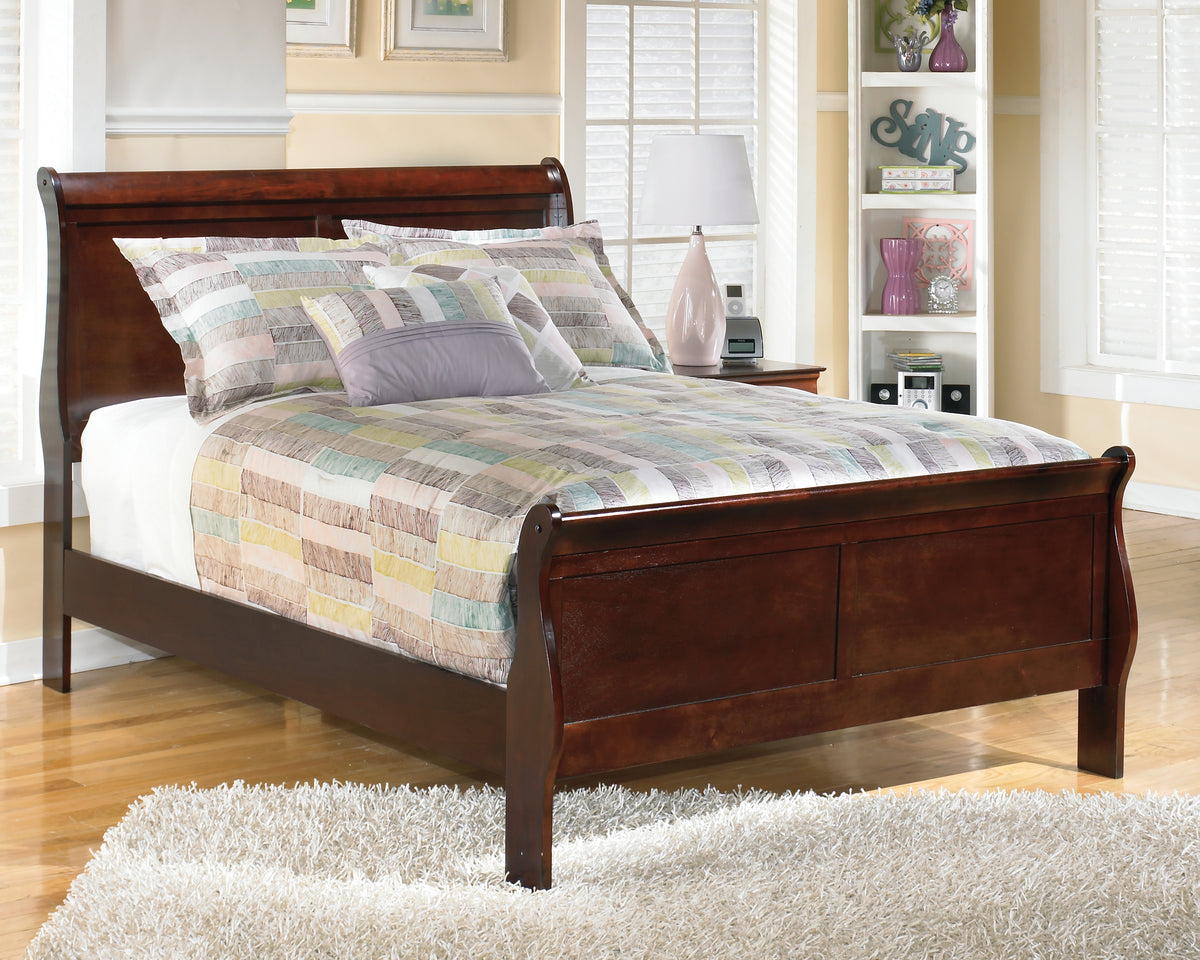 Hoover Furniture Outlet - Ashley Furniture - Alisdair Full Sleigh Bed - Full Sleigh Bed / Reddish Brown - B376B4