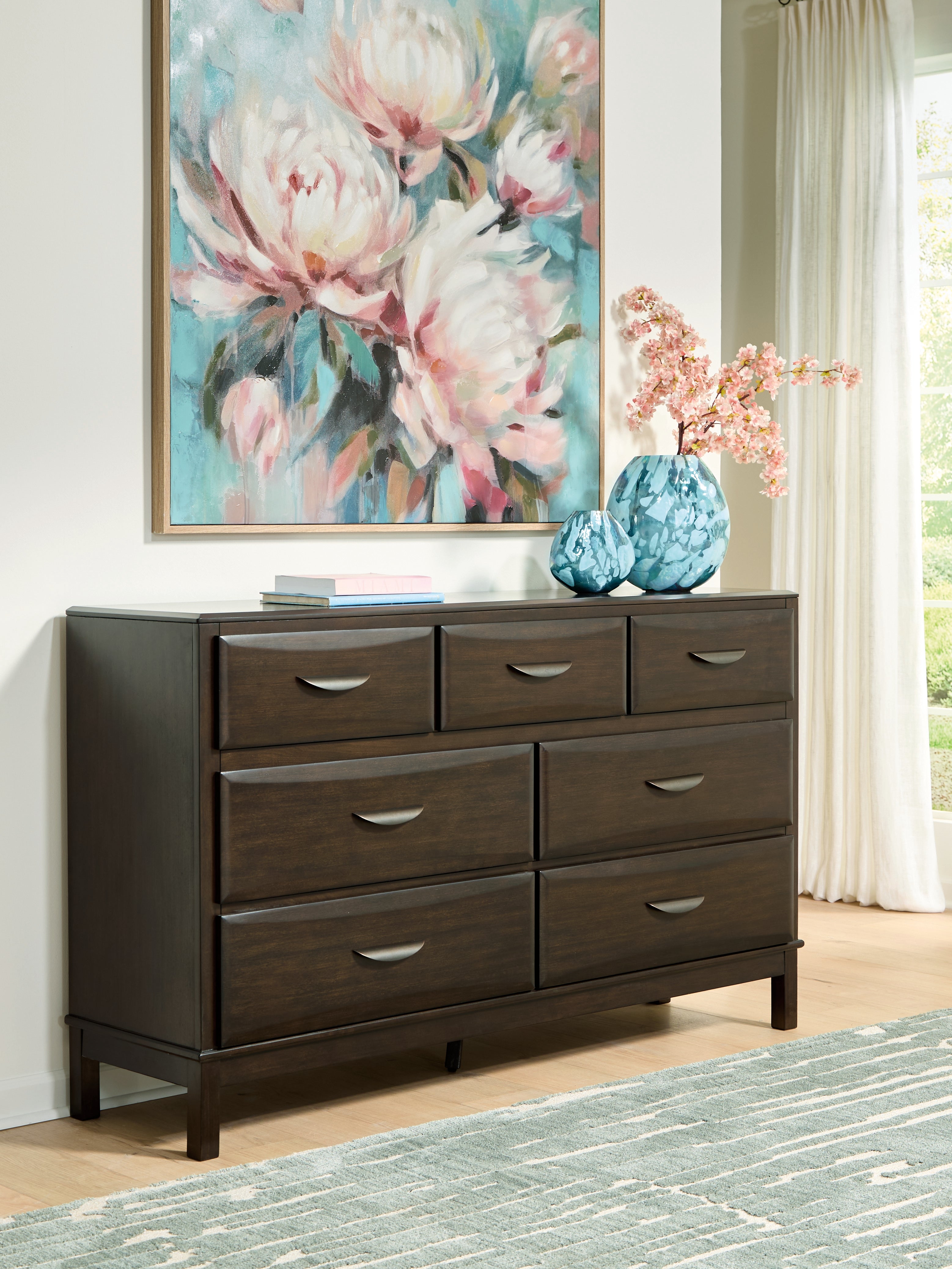 Hoover Furniture Outlet - Ashley Furniture - Vanmore Dresser - Dresser - B479-31
