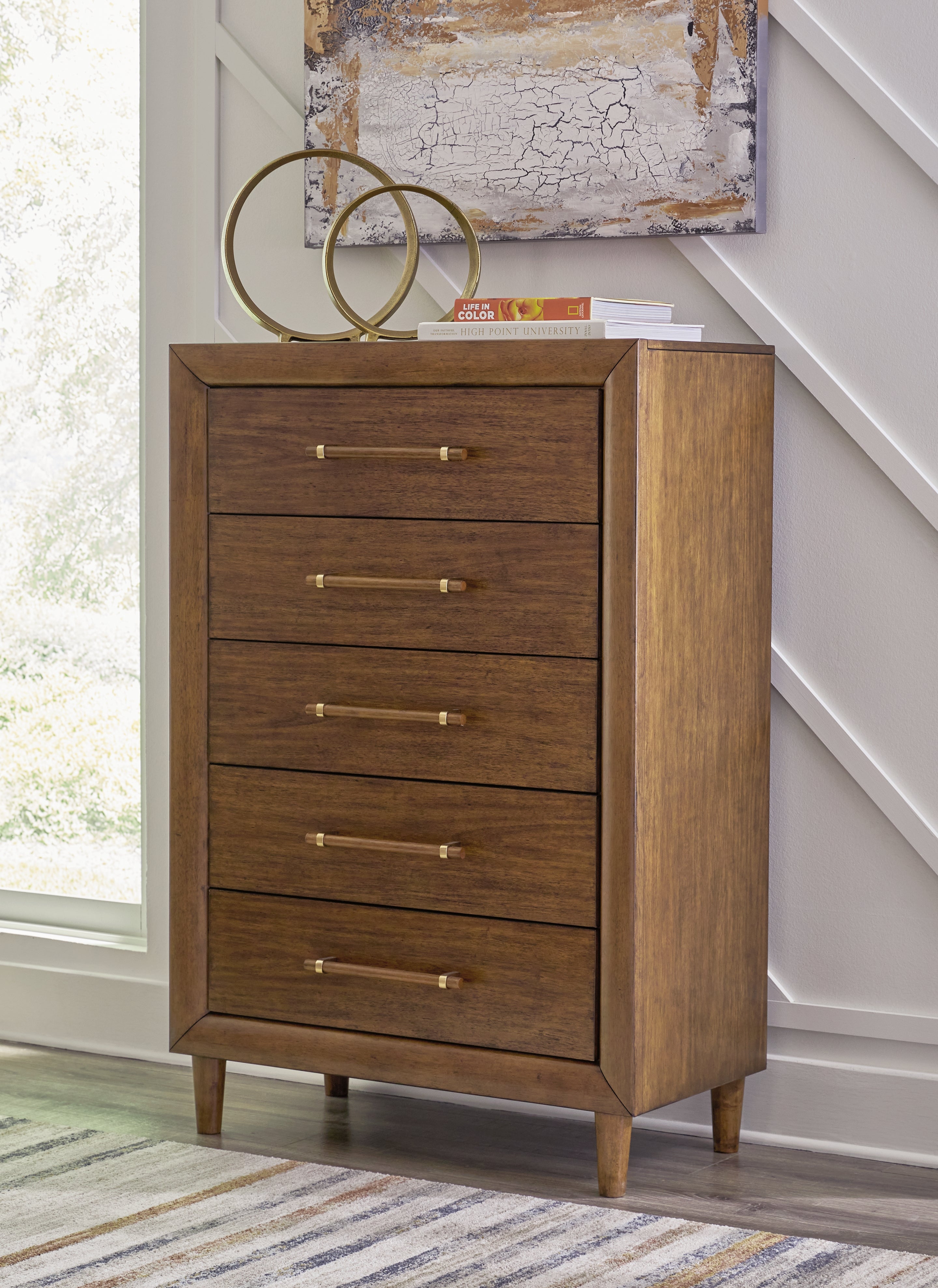 Hoover Furniture Outlet - Ashley Furniture - Lyncott Chest of Drawers - Five Drawer Chest - B615-46