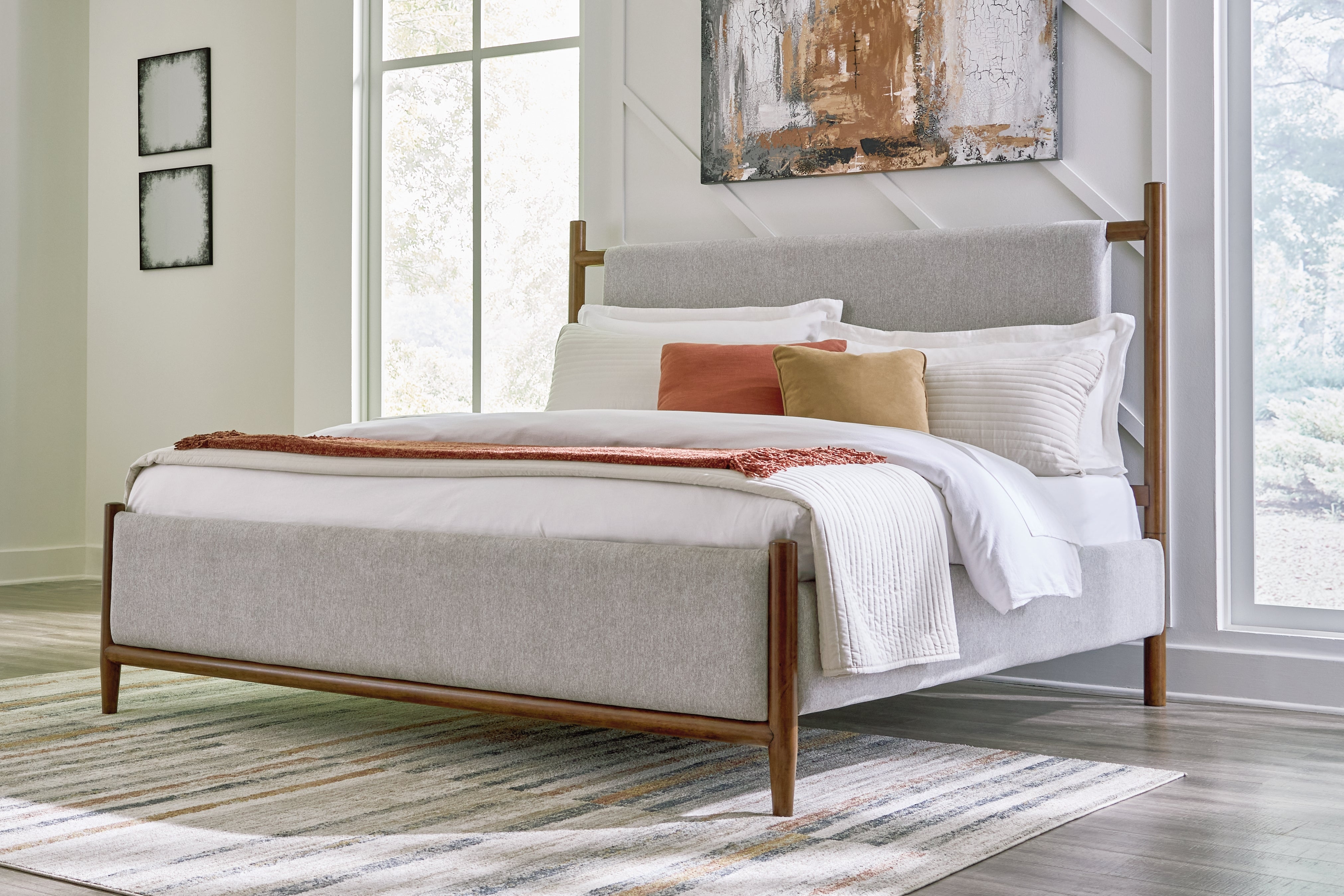 Hoover Furniture Outlet - Ashley Furniture - Lyncott King Upholstered Bed - King Upholstered Bed - B615B6