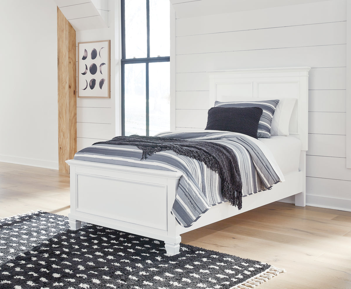 Hoover Furniture Outlet - Ashley Furniture - Fortman Twin Panel Bed - Twin Panel Bed / White - B680B6