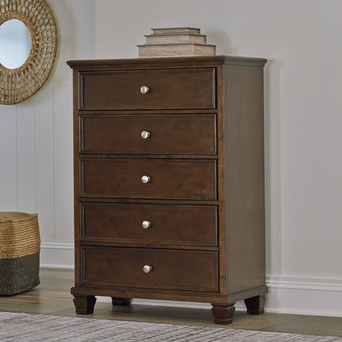 Hoover Furniture Outlet - Ashley Furniture - Danabrin Chest of Drawers - Five Drawer Chest / Brown - B685-46