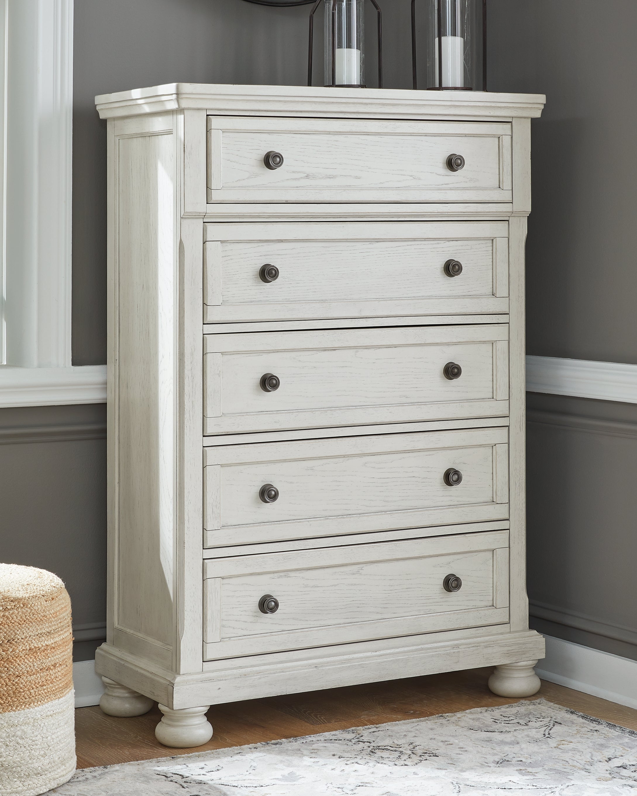 Hoover Furniture Outlet - Ashley Furniture - Robbinsdale Chest of Drawers - Five Drawer Chest / Antique White - B742-46