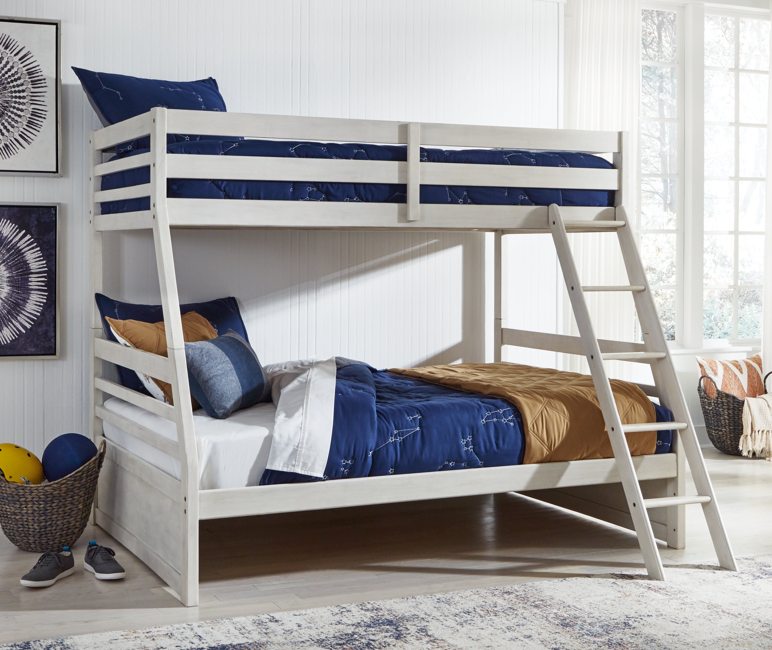 Hoover Furniture Outlet - Ashley Furniture - Robbinsdale Twin over Full Bunk Bed - Twin over Full Bunk Bed / Antique White - B742B17