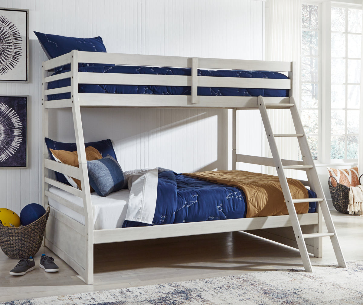 Hoover Furniture Outlet - Ashley Furniture - Robbinsdale Twin over Full Bunk Bed - Twin over Full Bunk Bed / Antique White - B742B17