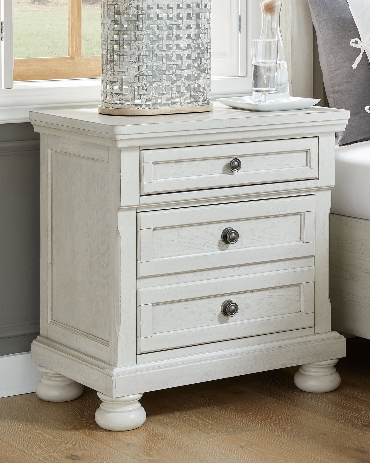 Hoover Furniture Outlet - Ashley Furniture - Robbinsdale Nightstand - Two Drawer Night Stand / Antique White - B742-92