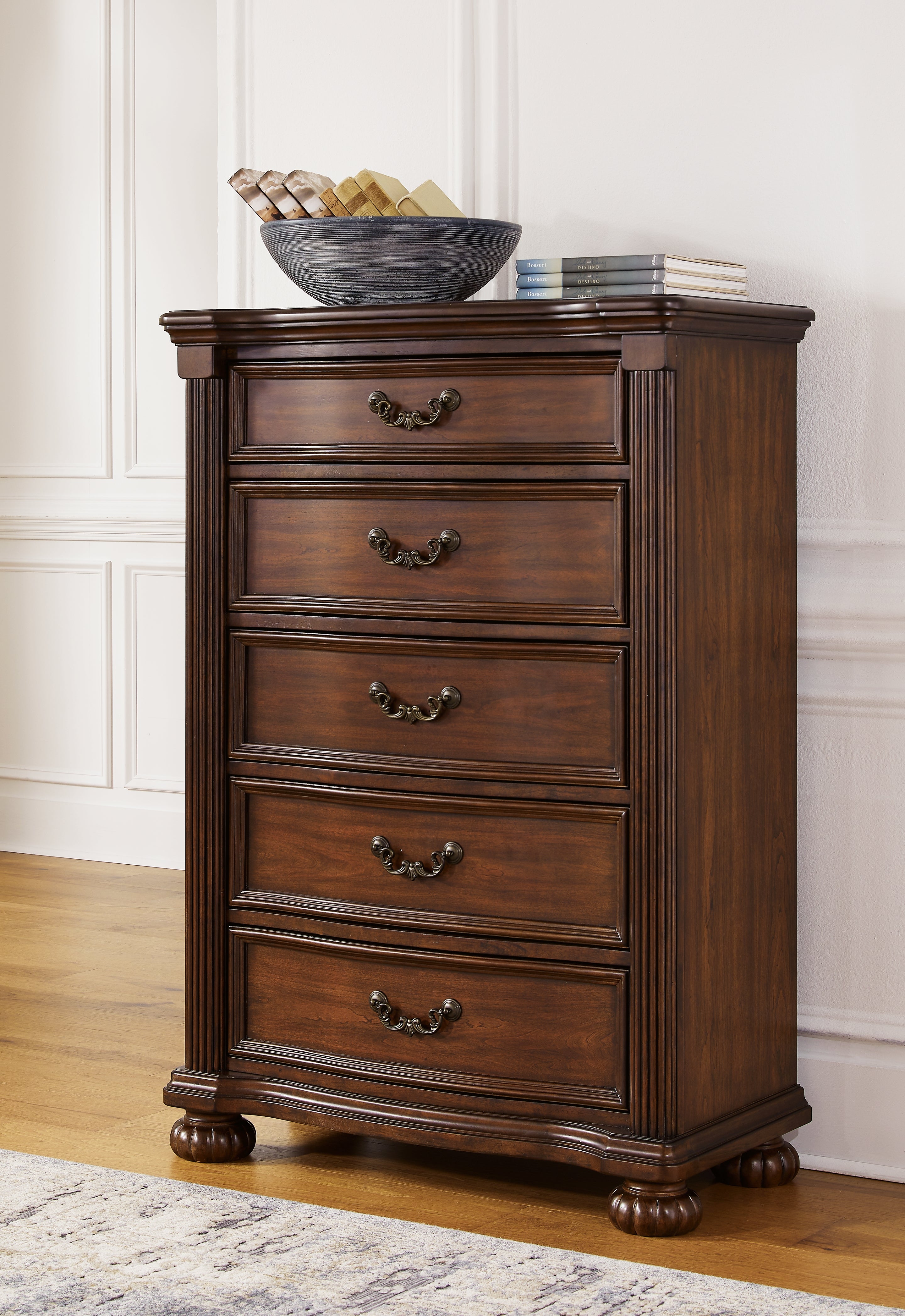 Hoover Furniture Outlet - Ashley Furniture - Lavinton Chest of Drawers - Five Drawer Chest - B764-46