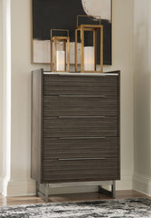 Hoover Furniture Outlet - Ashley Furniture - Arkenton Chest of Drawers - Five Drawer Chest / Grayish Brown/White - B786-46