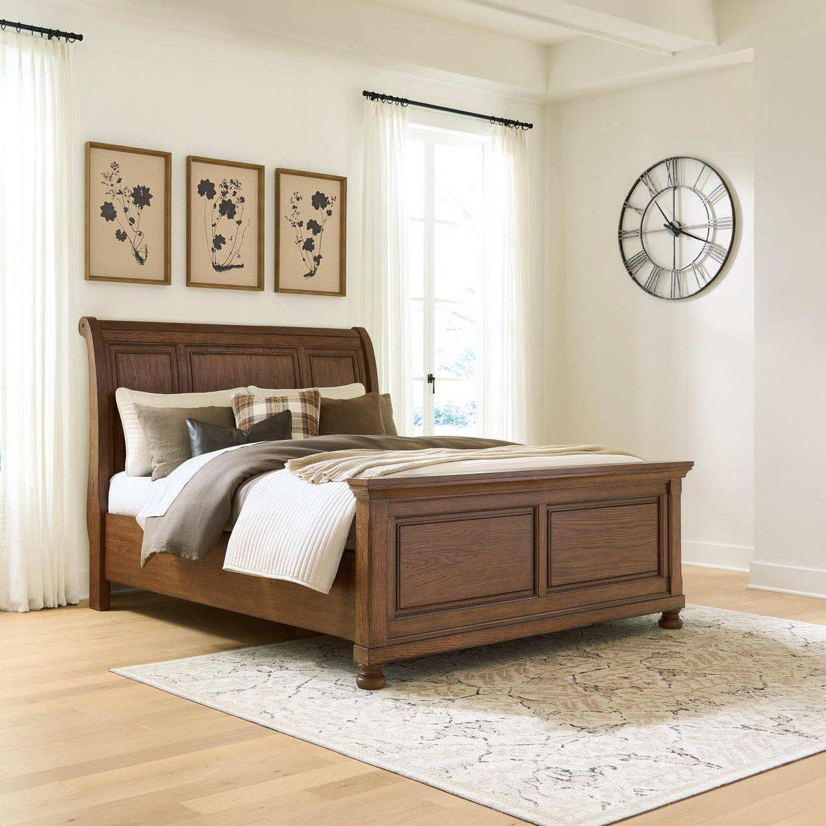 Hoover Furniture Outlet - Ashley Furniture - Zackaryn Queen Sleigh Bed - Queen Sleigh Bed - PCB807B10