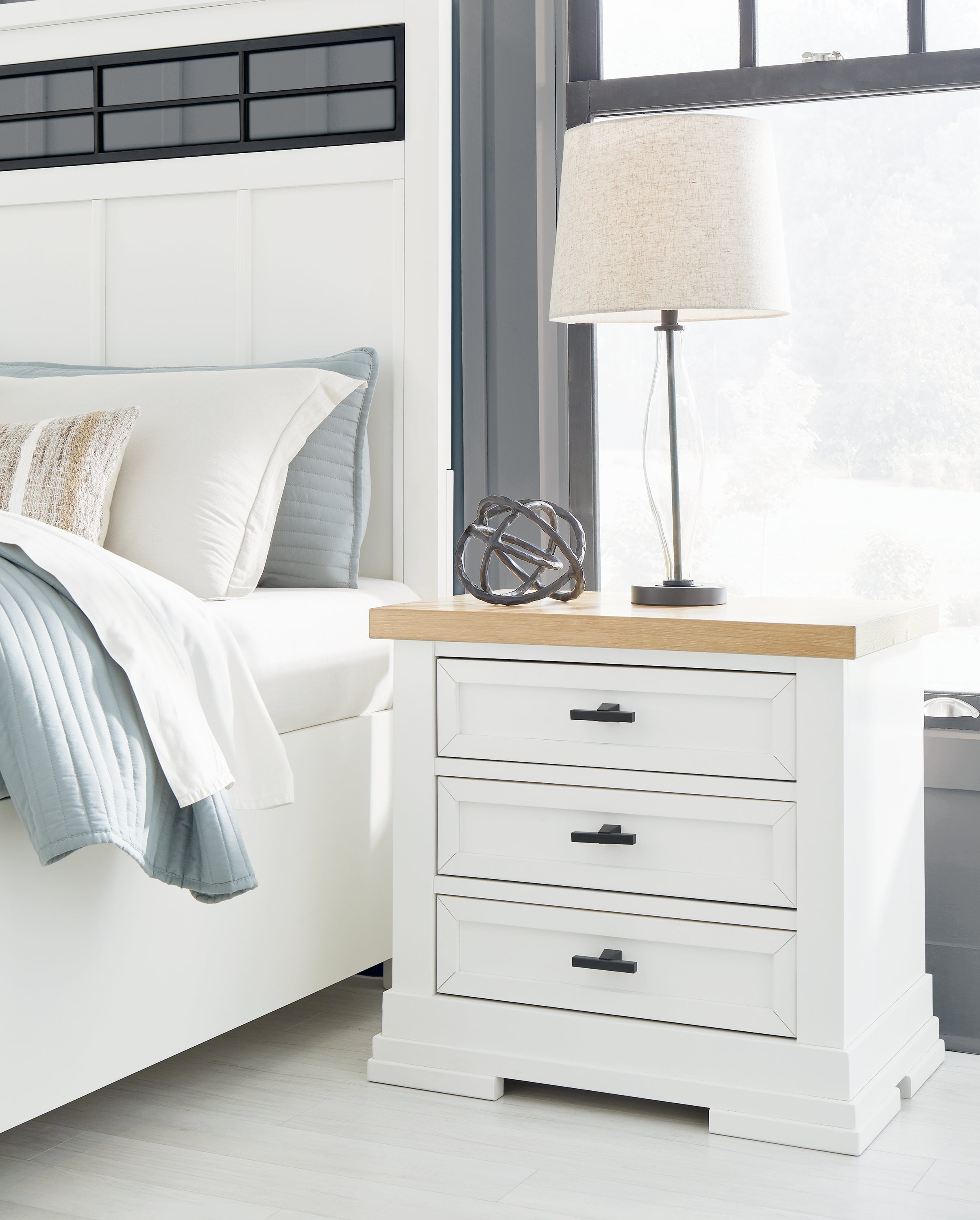 Hoover Furniture Outlet - Ashley Furniture - Ashbryn Nightstand - Three Drawer Night Stand / White/Natural - B844-93