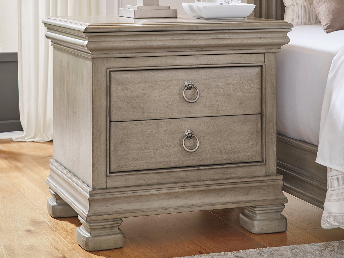 Hoover Furniture Outlet - Ashley Furniture - Lexorne Nightstand - Three Drawer Night Stand / Gray - B924-93
