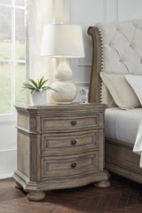 Hoover Furniture Outlet - Ashley Furniture - Ardenfield Nightstand - Three Drawer Night Stand / Light Brown - B944-93