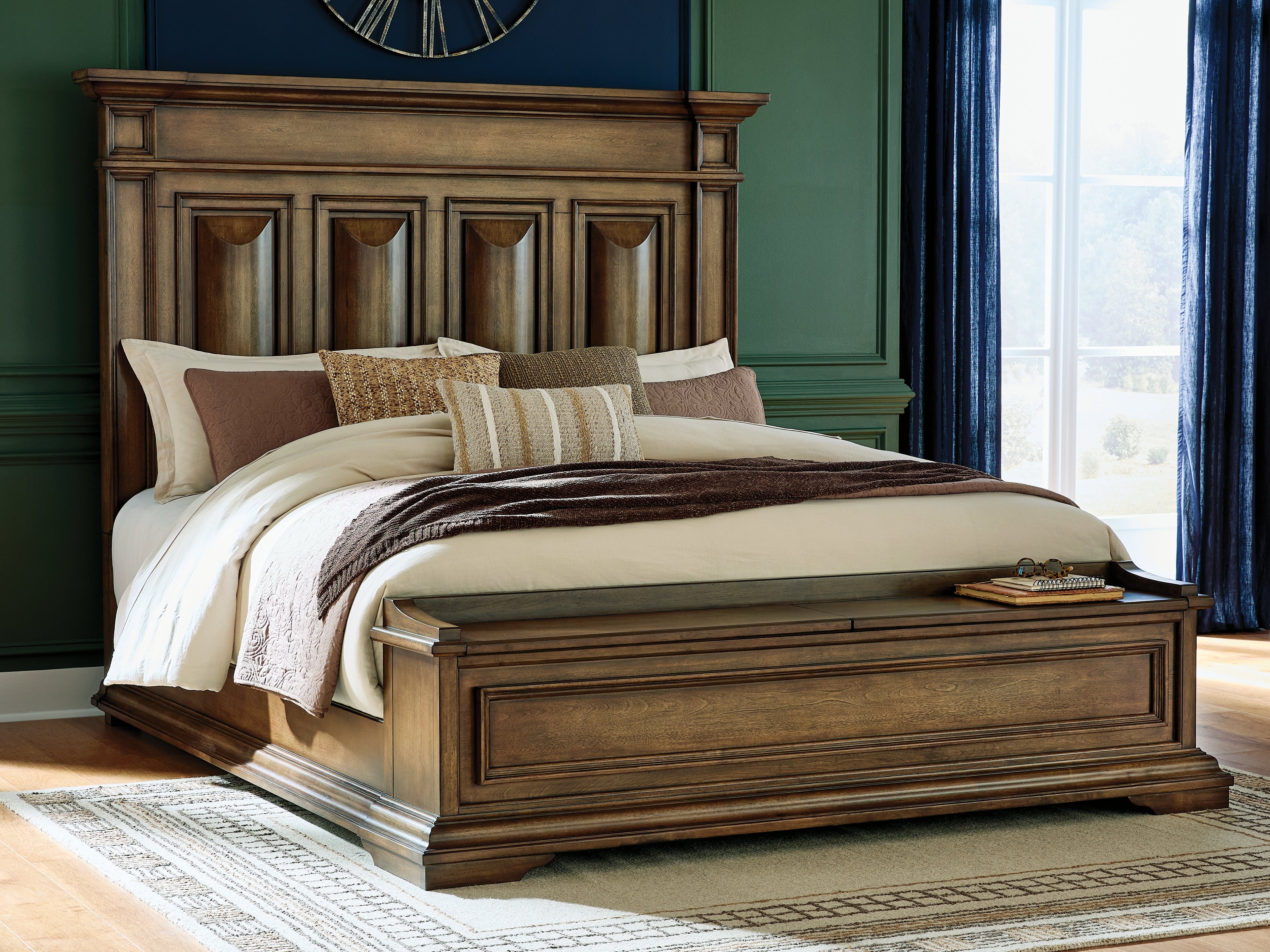 Hoover Furniture Outlet - Ashley Furniture - Frantanna King Panel Storage Bed - King Panel Storage Bed - PCB949B8