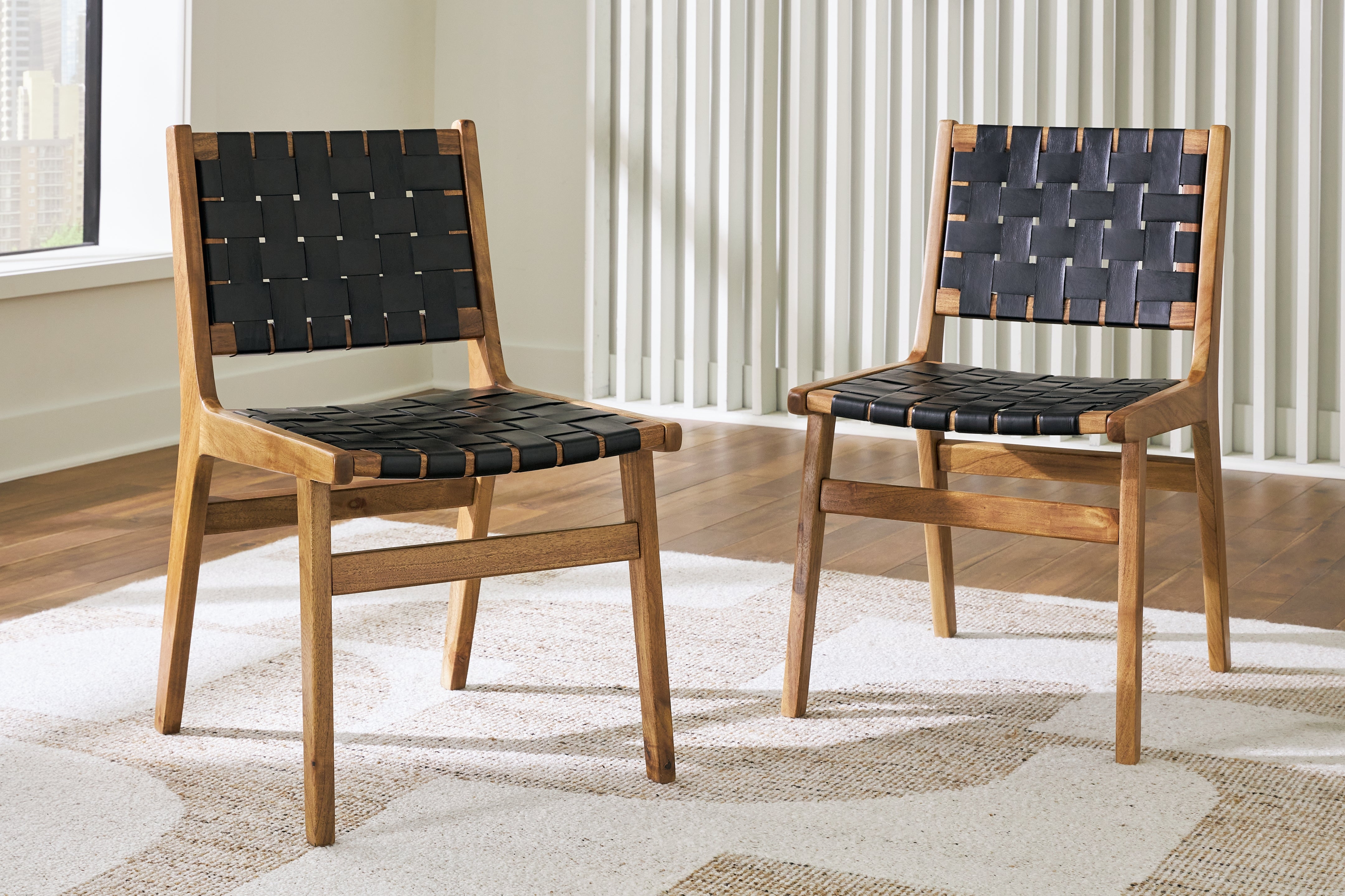 Hoover Furniture Outlet - Ashley Furniture - Fortmaine Dining Chair (Set of 2) - Dining Chair (Set of 2) - D872-01X2