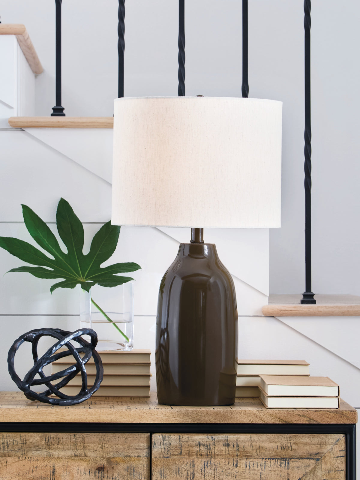 Hoover Furniture Outlet - Ashley Furniture - Jyler Table Lamp - Terracotta Table Lamp (1/CN) - L100904