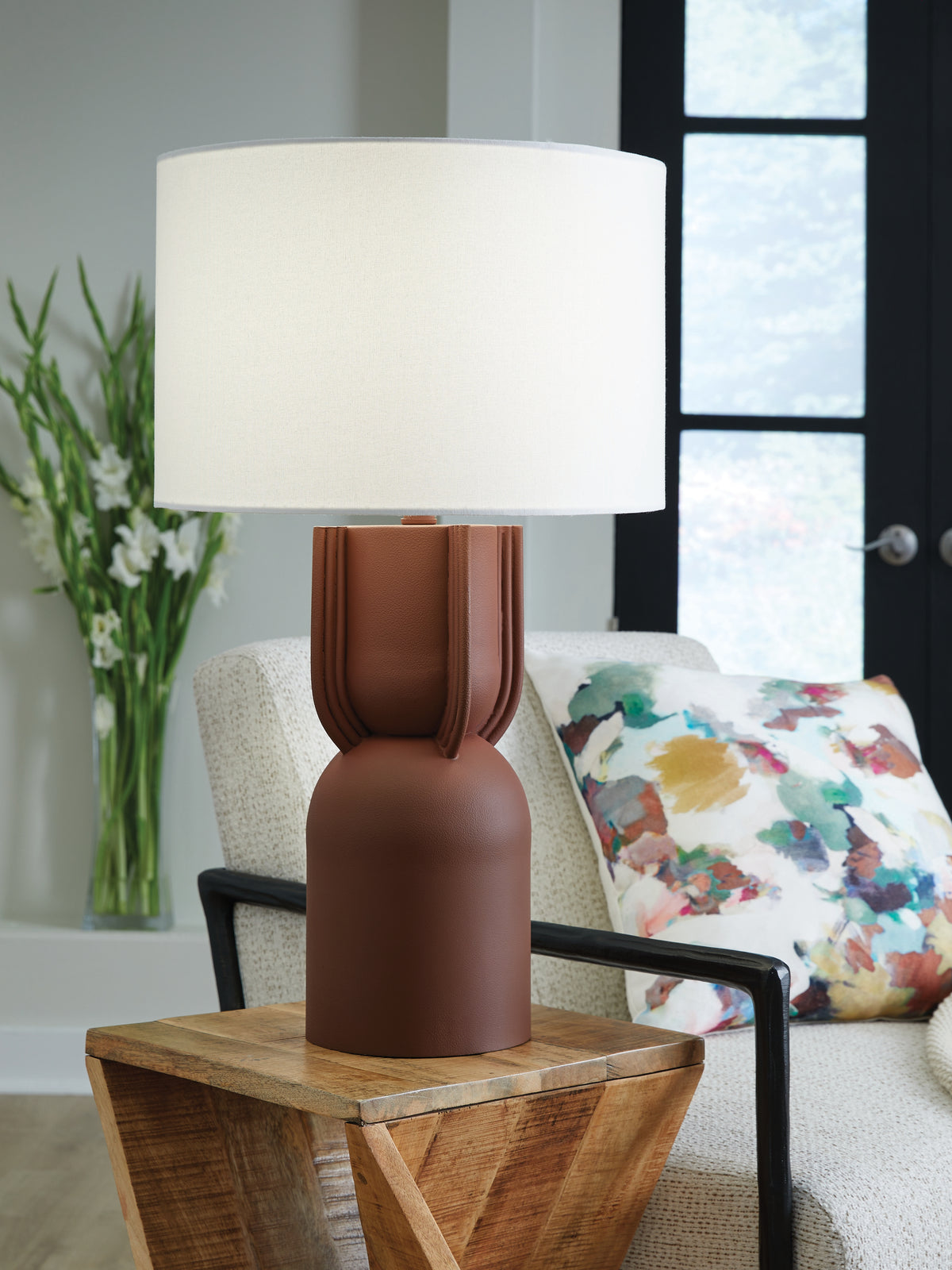Hoover Furniture Outlet - Ashley Furniture - Rowandale Table Lamp - Metal Table Lamp (1/CN) / Brick Red - L207534