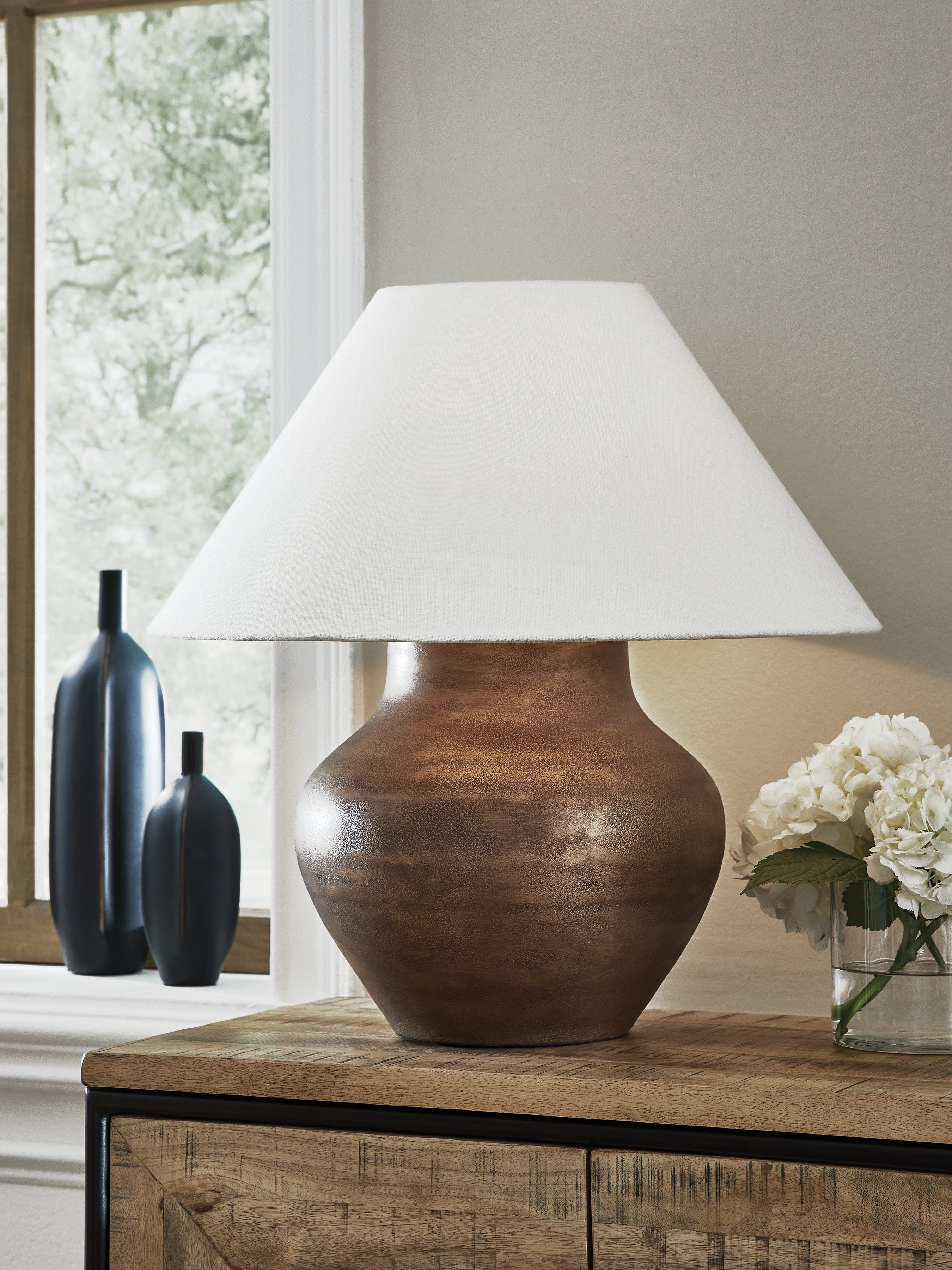 Hoover Furniture Outlet - Ashley Furniture - Whitham Table Lamp - Metal Table Lamp (1/CN) - L207664