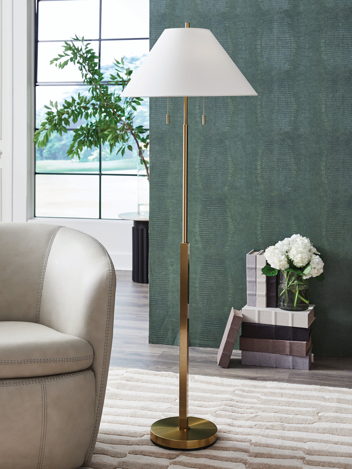 Hoover Furniture Outlet - Ashley Furniture - Haigwood Floor Lamp - Metal Floor Lamp (1/CN) - L208471
