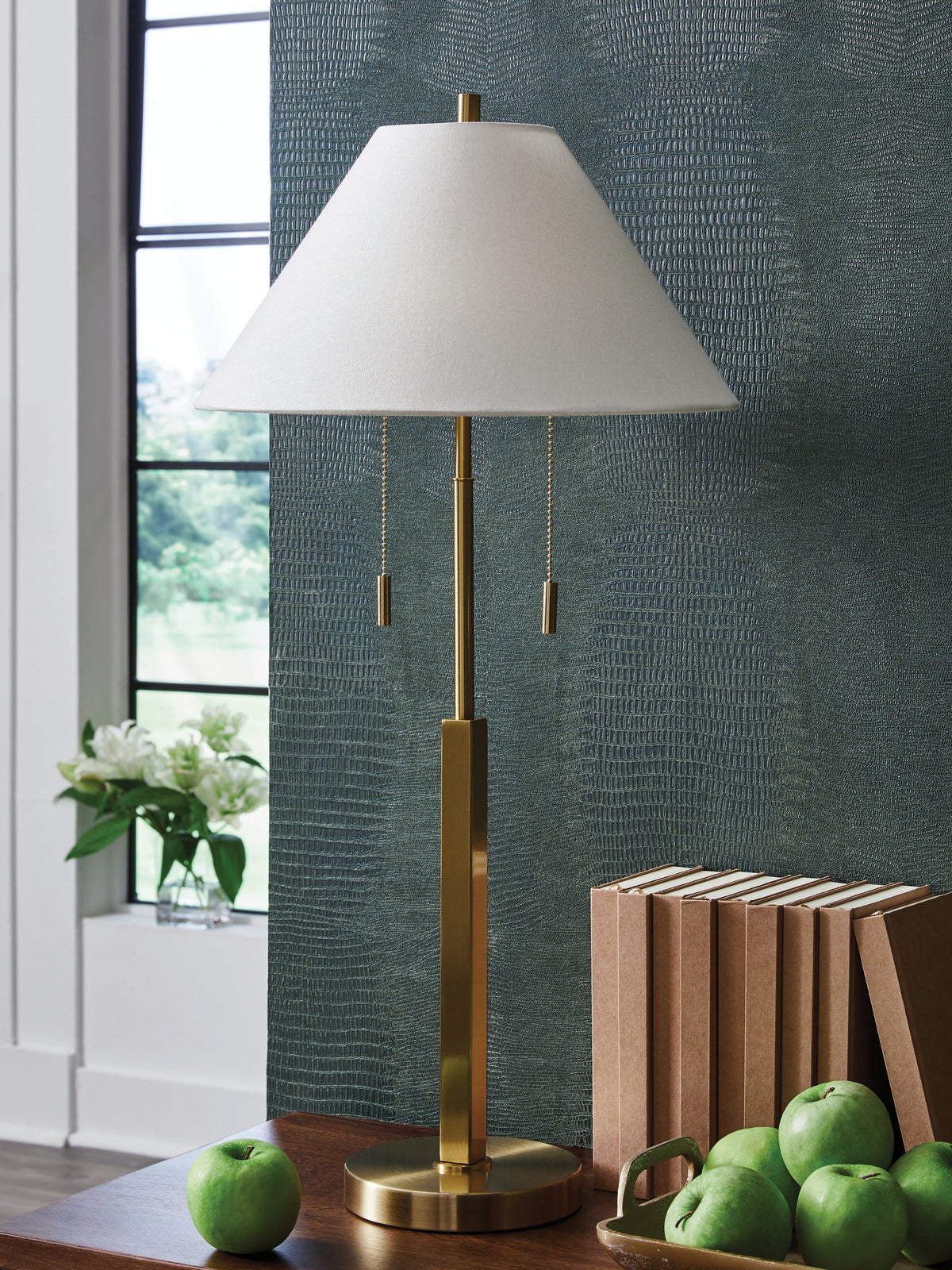 Hoover Furniture Outlet - Ashley Furniture - Haigwood Table Lamp - Metal Table Lamp (1/CN) - L208474