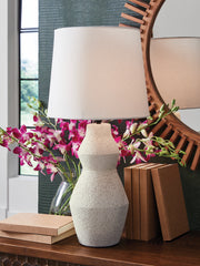 Hoover Furniture Outlet - Ashley Furniture - Dawthorne Table Lamp - Paper Table Lamp (1/CN) / Cream - L236034