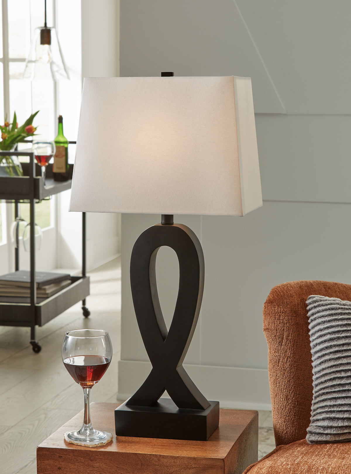 Hoover Furniture Outlet - Ashley Furniture - Markellton Table Lamp (Set of 2) - Poly Table Lamp (Set of 2) - L243344