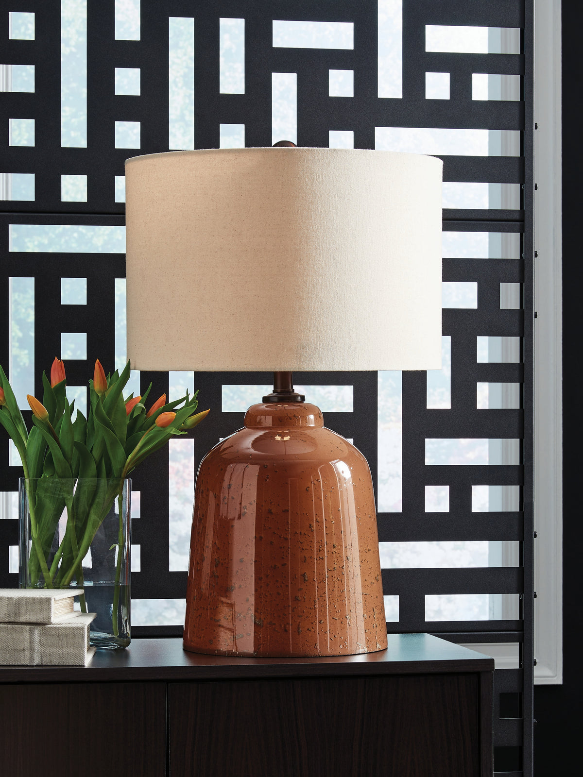 Hoover Furniture Outlet - Ashley Furniture - Aaleahya Table Lamp - Glass Table Lamp (1/CN) - L430904