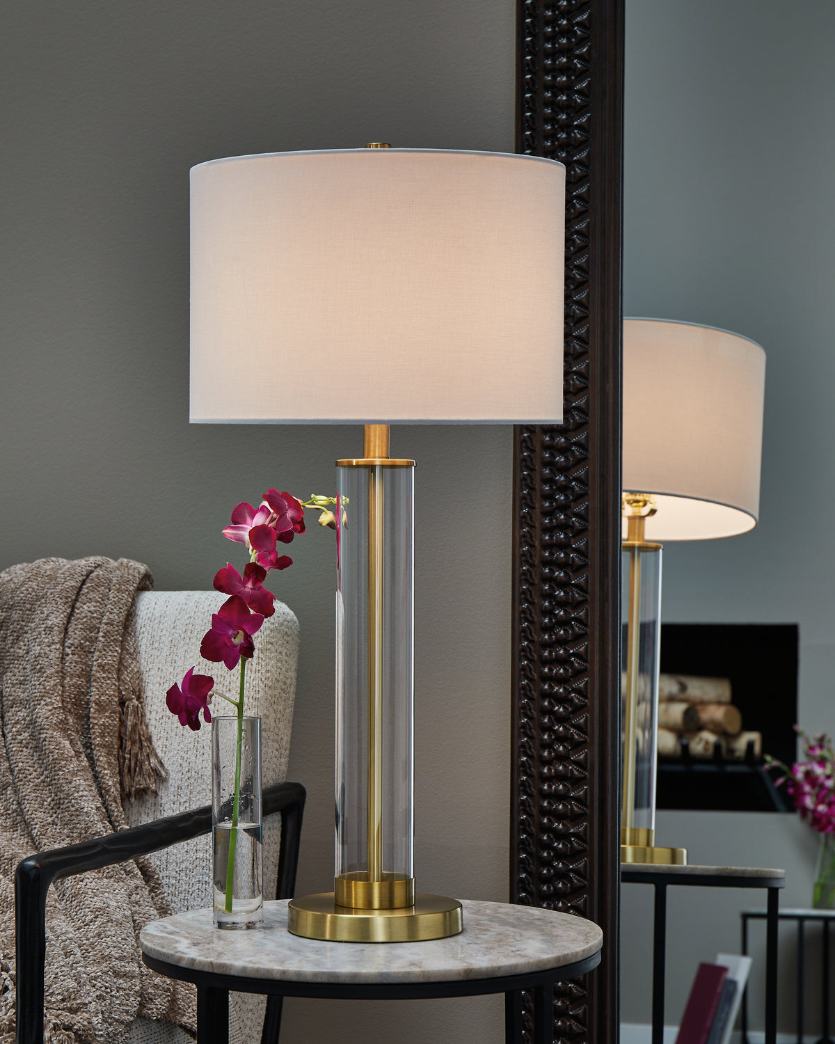 Hoover Furniture Outlet - Ashley Furniture - Orenman Table Lamp (Set of 2) - Glass Table Lamp (Set of 2) / Clear/Brass Finish - L431584