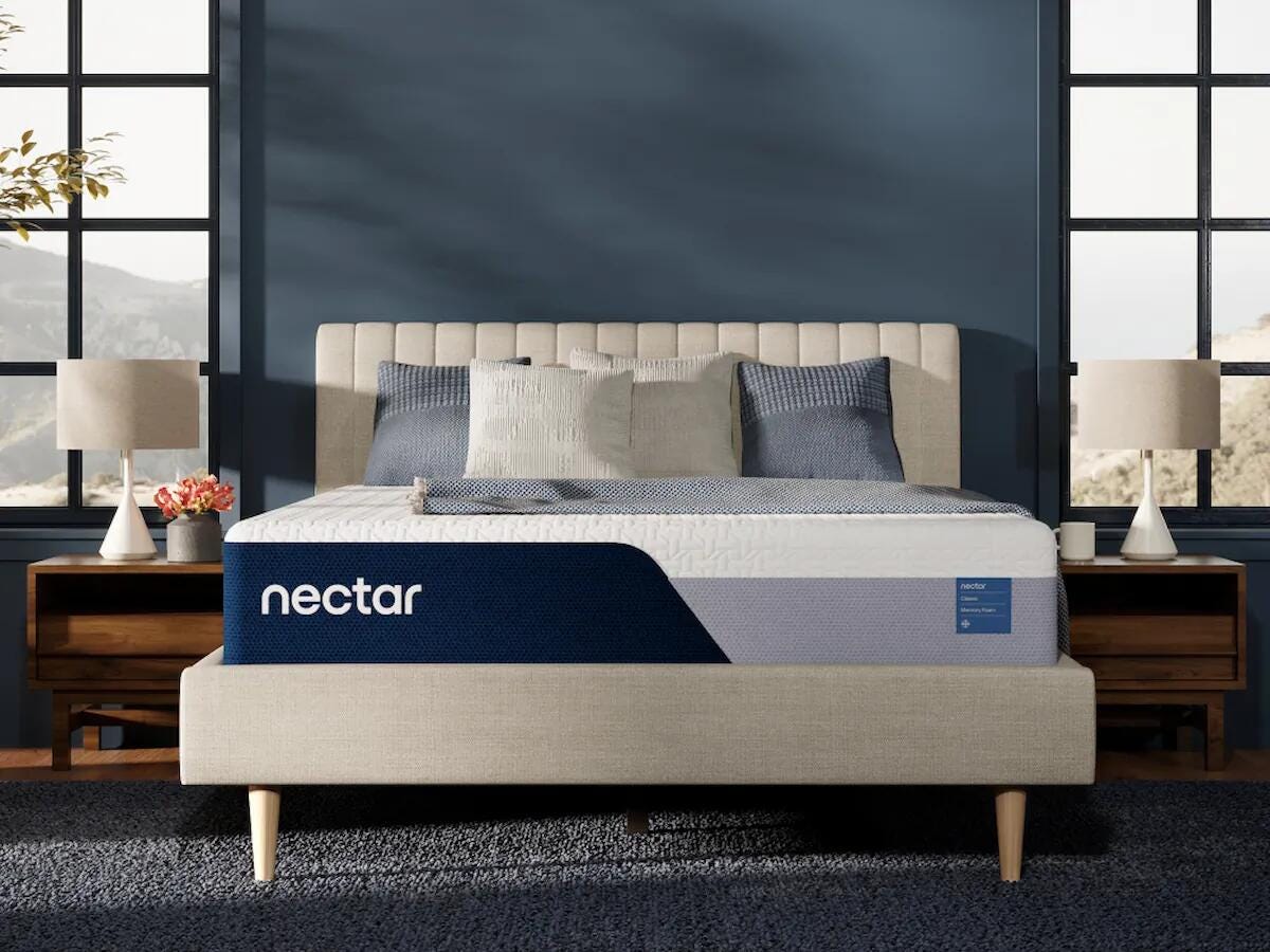 Hoover Furniture Outlet - Ashley Furniture - Nectar Classic Memory Foam Twin Mattress - Twin - M12511