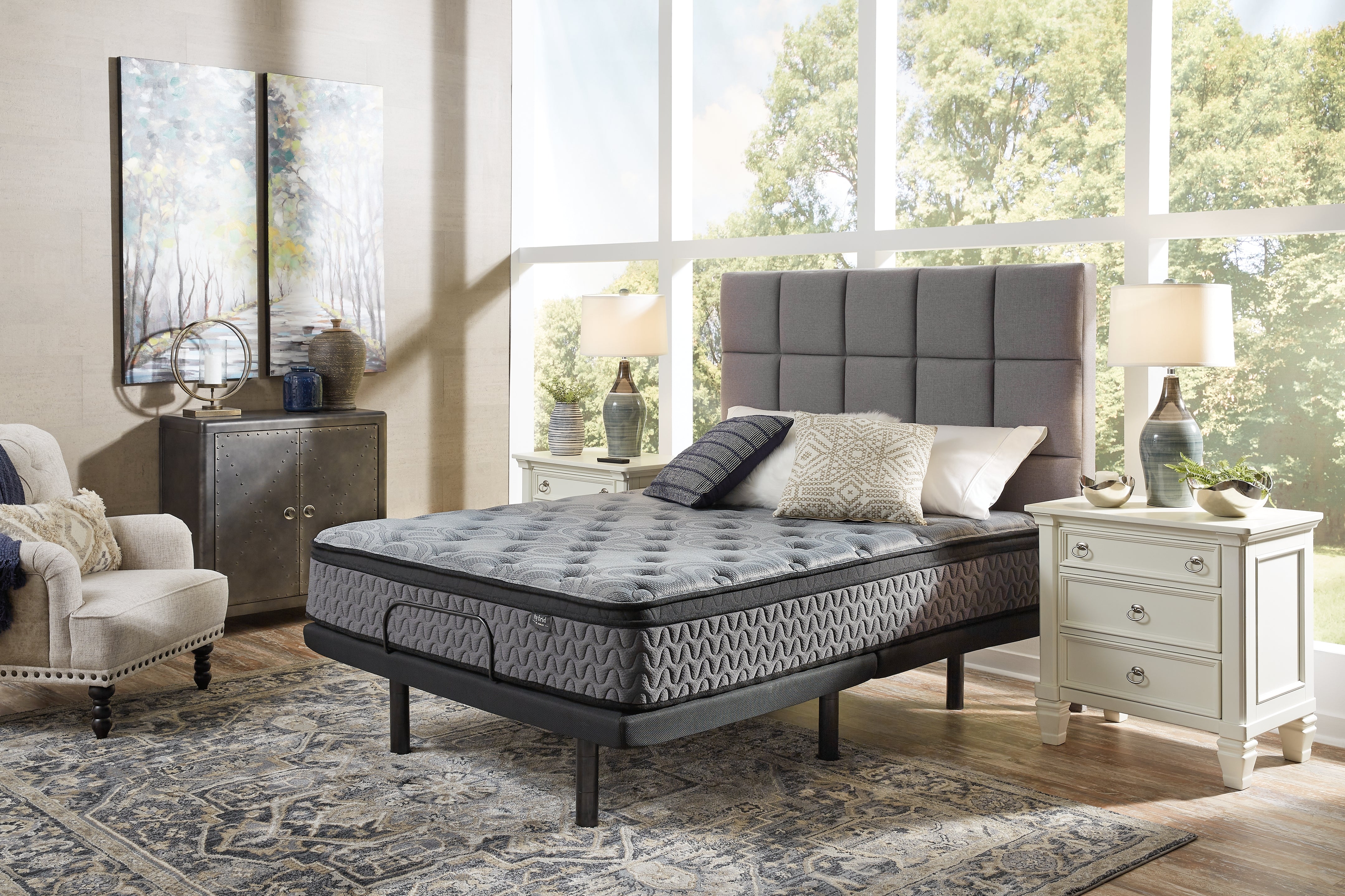 Hoover Furniture Outlet - Ashley Furniture - Augusta2 King Mattress - King / Gray - M52541