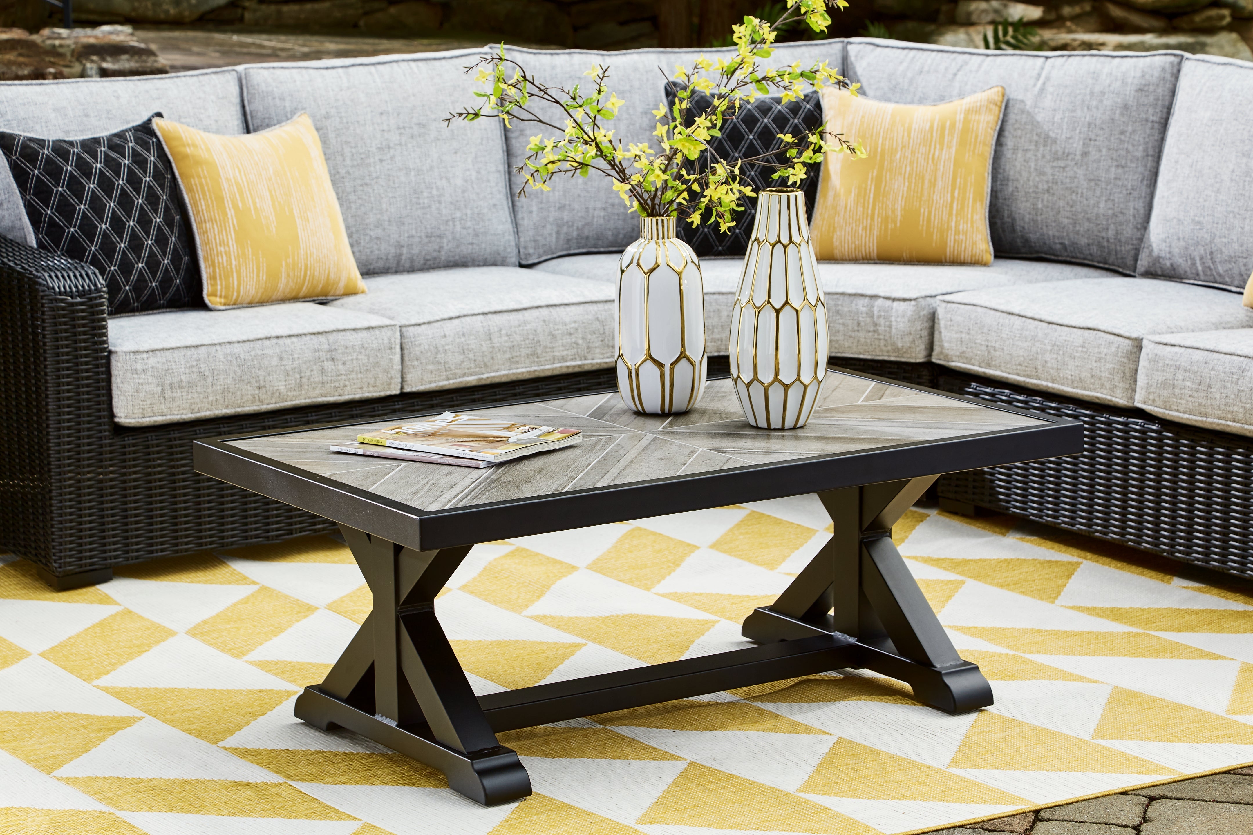 Hoover Furniture Outlet - Ashley Furniture - Beachcroft Outdoor Coffee Table - Rectangular Cocktail Table / Black/Light Gray - P792-701