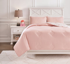 Hoover Furniture Outlet - Ashley Furniture - Lexann Full Comforter Set - Full Comforter Set / Pink/White/Gray - Q901003F