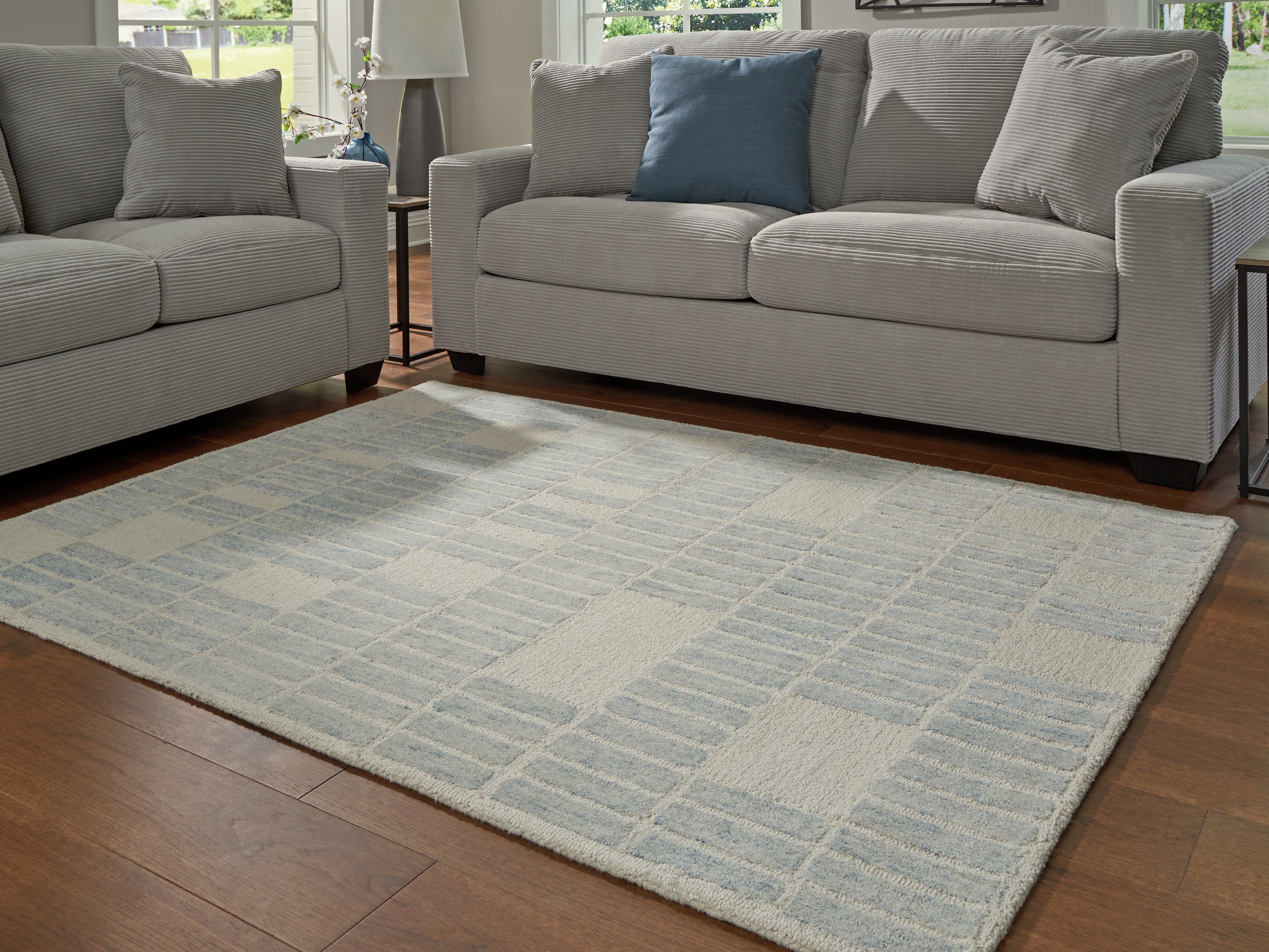 Hoover Furniture Outlet - Ashley Furniture - Dylanton 5' x 7' Area Rug - 5' x 7' Area Rug - R407812