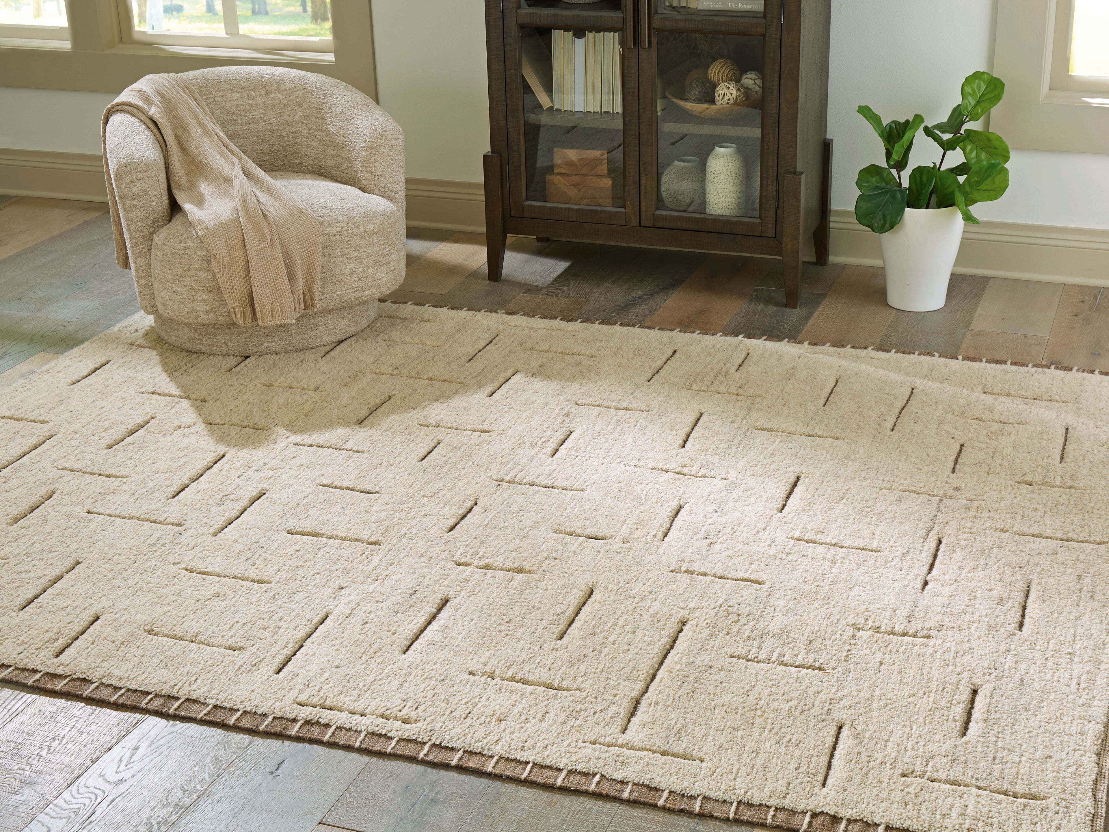 Hoover Furniture Outlet - Ashley Furniture - Clayman Large Rug - Large Rug - R408341