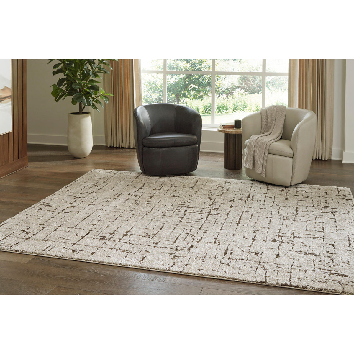 Hoover Furniture Outlet - Ashley Furniture - Claygrove Large Rug - Large Rug - R408681