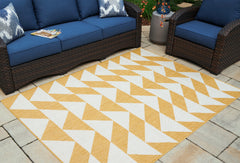 Hoover Furniture Outlet - Ashley Furniture - Thomley 8' x 10' Rug - 8' x 10' Rug - R900061