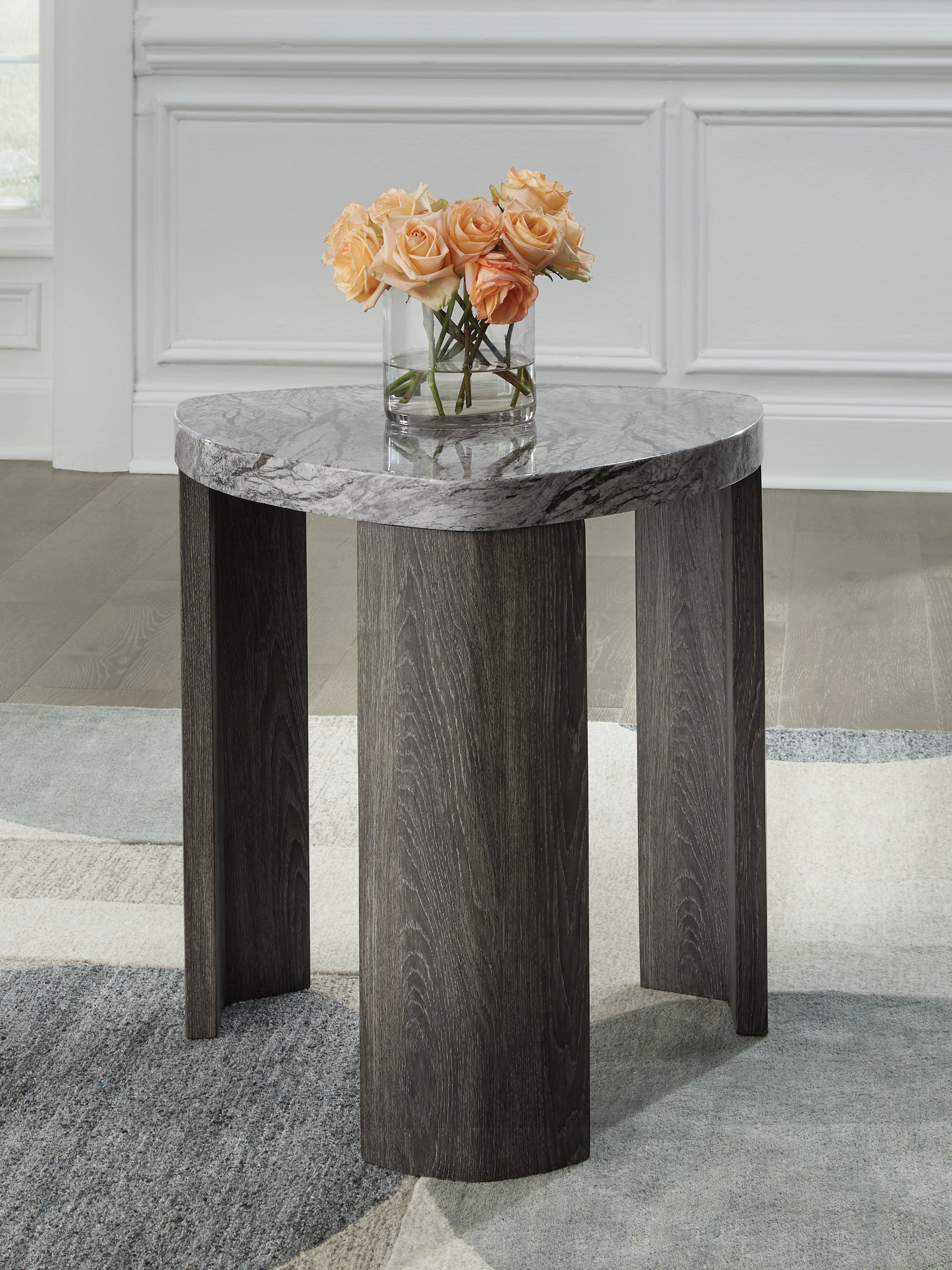 Hoover Furniture Outlet - Ashley Furniture - Surmour End Table - Triangle End Table - T600-6